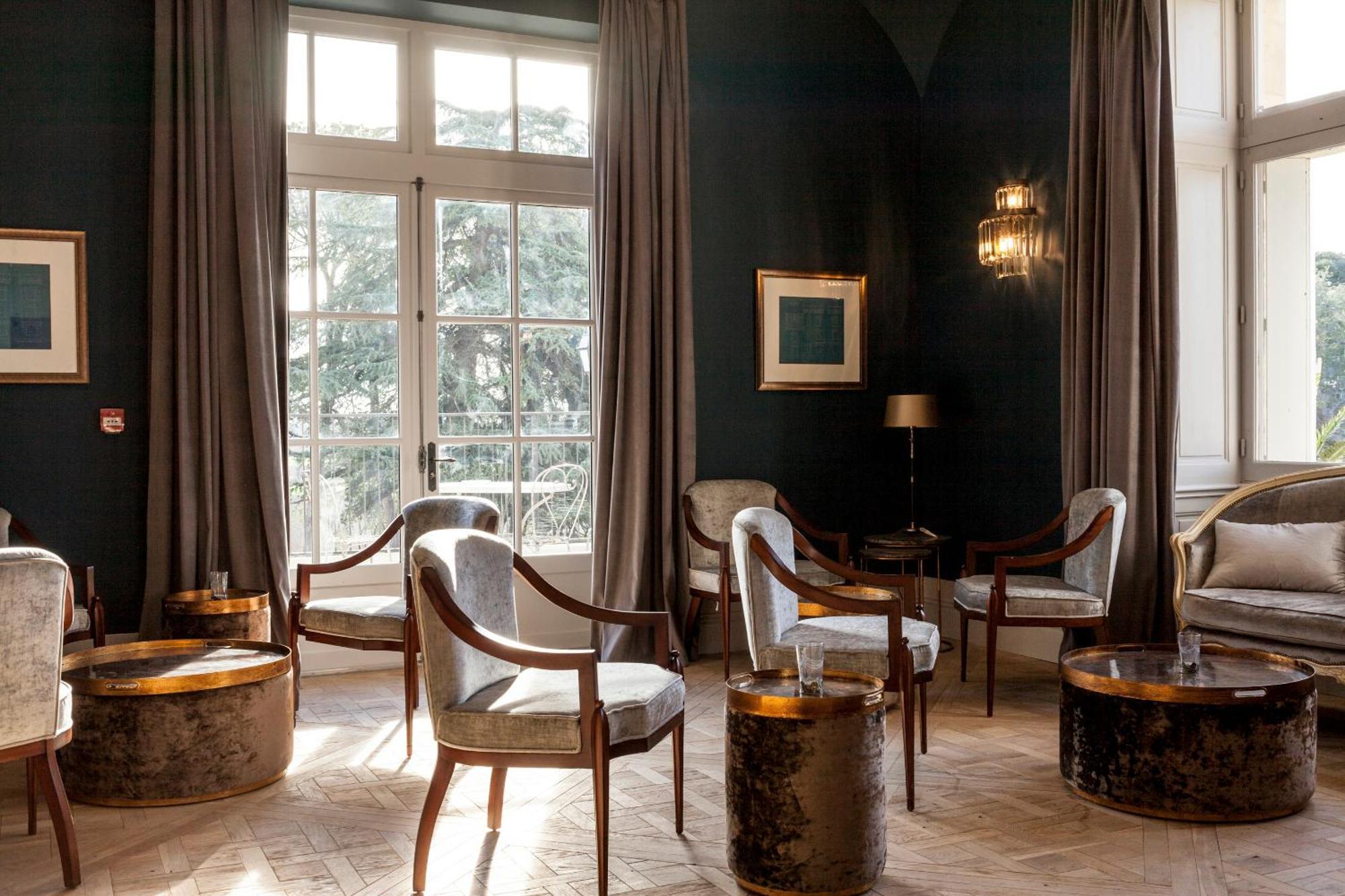Chateau St Pierre De Serjac Puissalicon Bagian luar foto